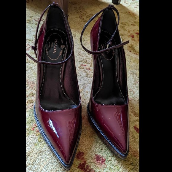Prada Bordeaux Platform Patent Leather Pump US Size 6 / Euro 35.5 - Picture 1 of 7